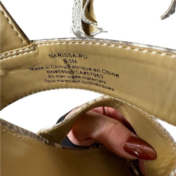 NWOT 14th & Union Narissa platform wedge sandal size 9.5 - Picture 9 of 9